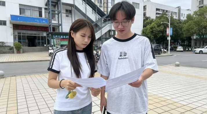 【洛阳】河南科技大学：5月28日暖心开展“护骨现在做 健康为家国”公益科普活动