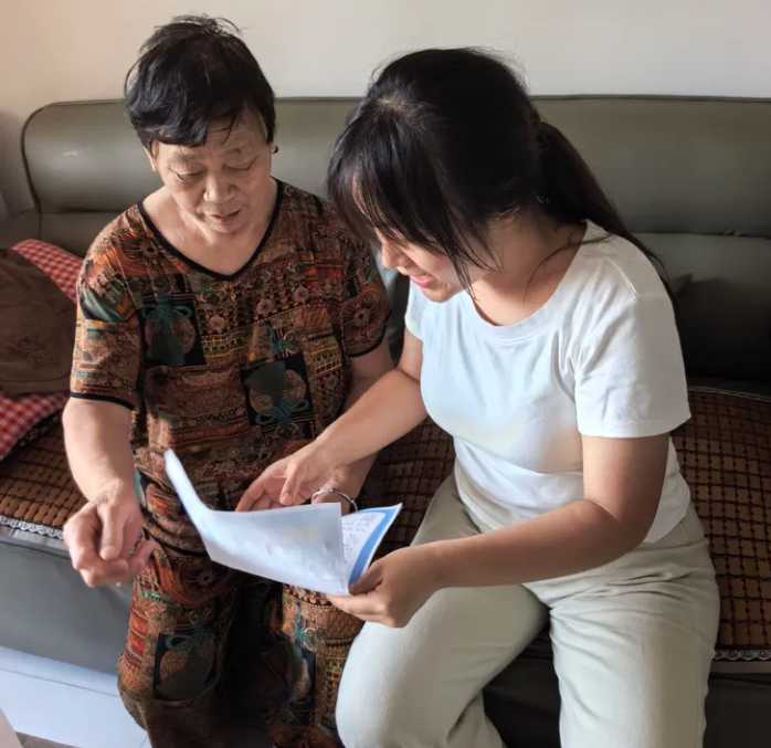 【商丘】7月23日任哲熙开展第1场“护骨现在做 健康为家国”公益活动