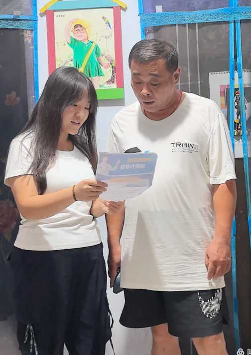 【商丘】8月15日任哲熙开展第5场“护骨现在做 健康为家国”公益活动