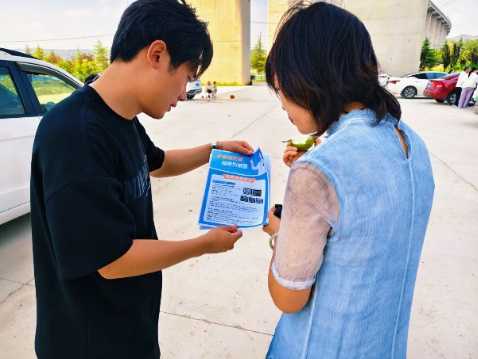 【三门峡】8月20日宁艺铭开展第9场“护骨现在做 健康为家国”公益活动